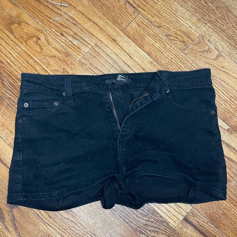 Black short shorts